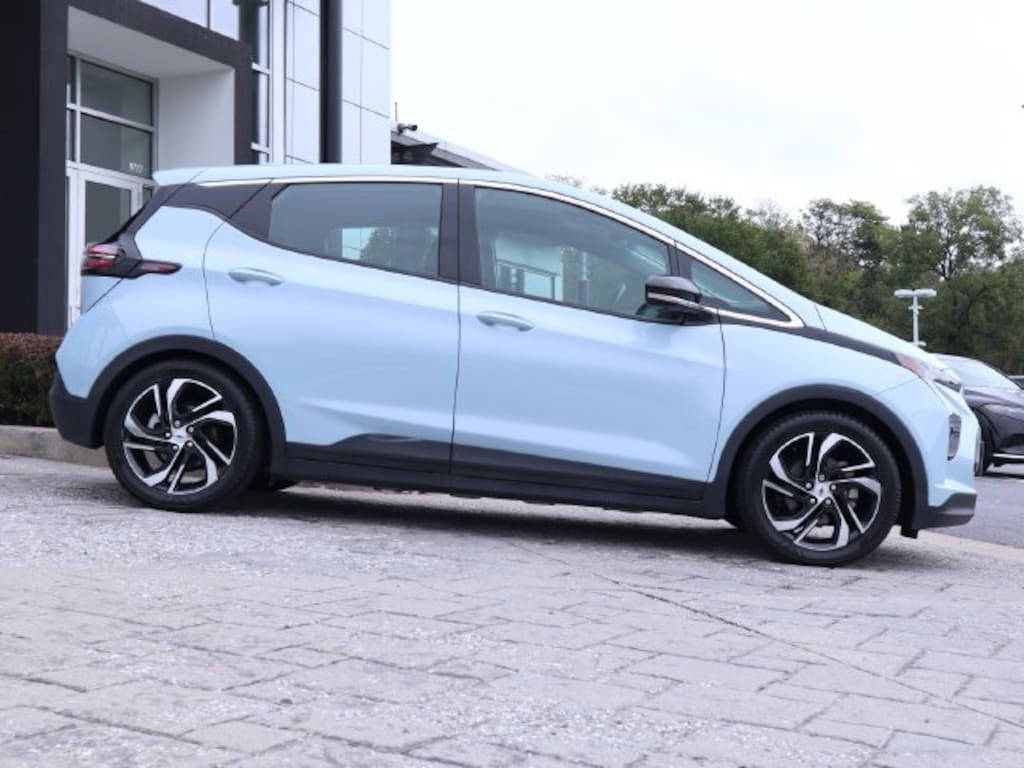Used 2023 Chevrolet Bolt EV 2LT FWD Wagon