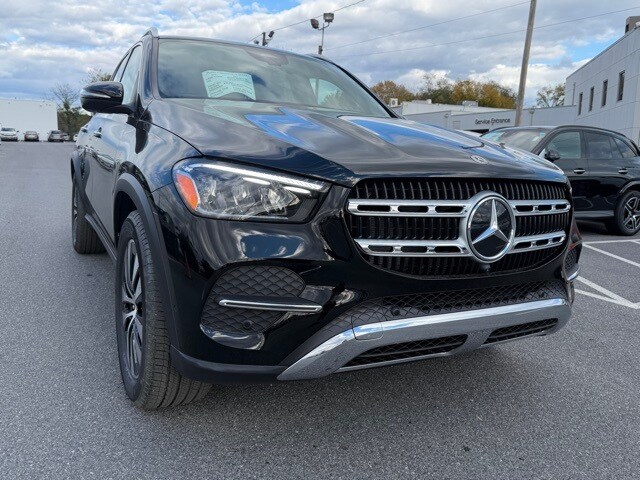 2026 Mercedes Benz GLE 350 4MATIC photo 2