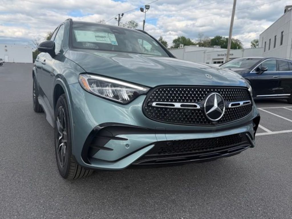 New 2026 Mercedes-Benz GLC 300 4MATIC SUV