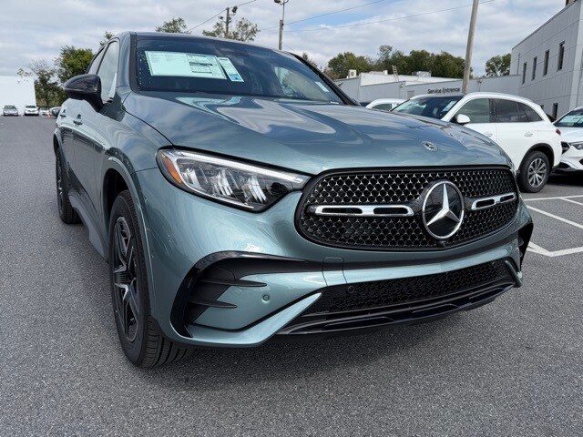 2026 Mercedes Benz GLC 300 4MATIC photo 2