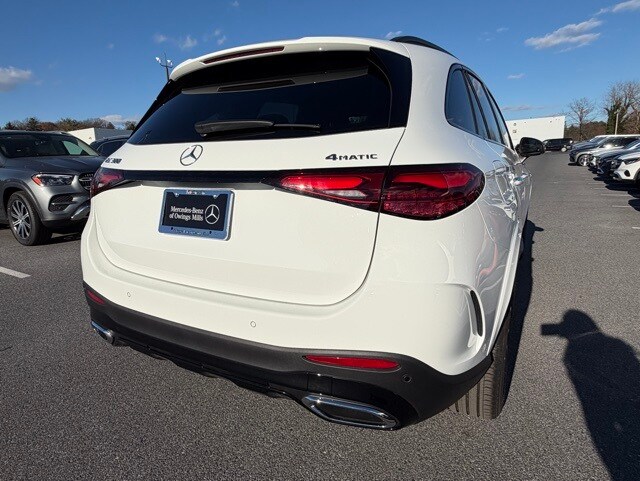2026 Mercedes Benz GLC 300 4MATIC photo 2