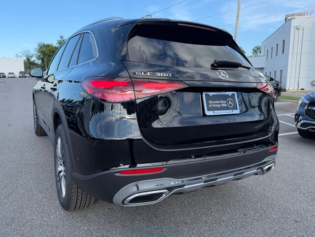 2026 Mercedes Benz GLC 300 4MATIC photo 4