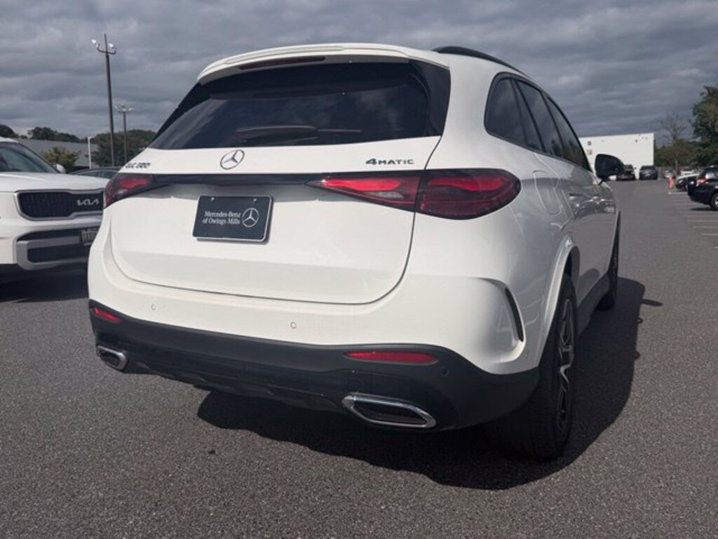 New 2027 Mercedes-Benz GLC 300 4MATIC SUV
