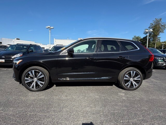 2022 Volvo XC60 Inscription photo 3
