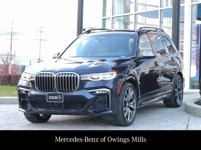 2022 BMW X7 M50i's photo