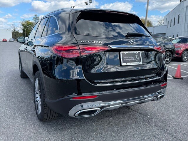 2026 Mercedes Benz GLC 300 4MATIC photo 4