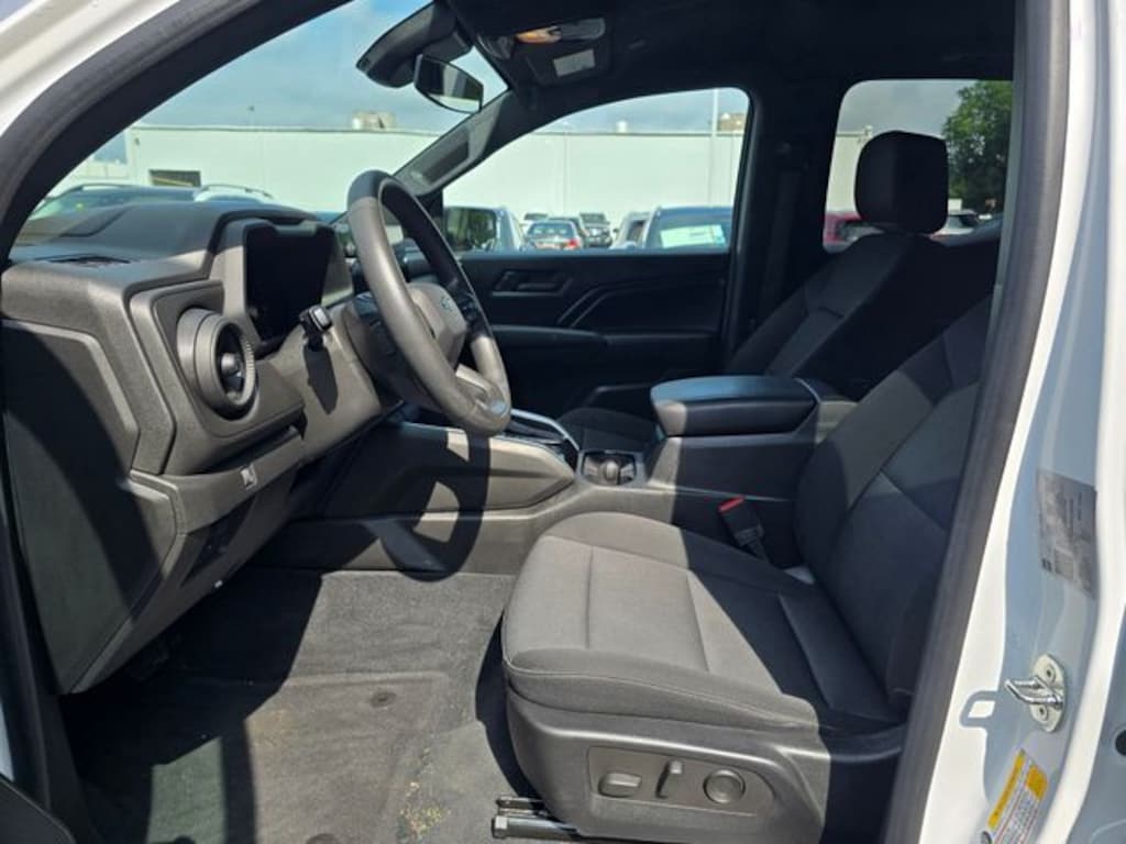 Used 2023 Chevrolet Colorado Trail Boss 4WD Truck