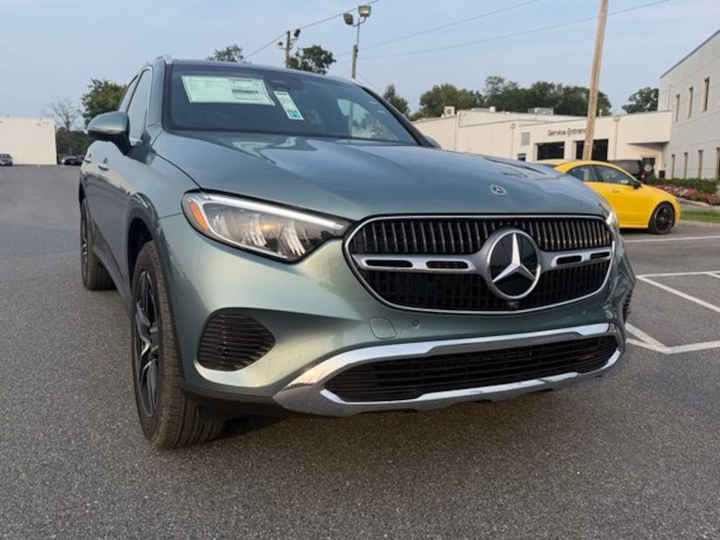New 2027 Mercedes-Benz GLC300 4matic 4MATIC SUV