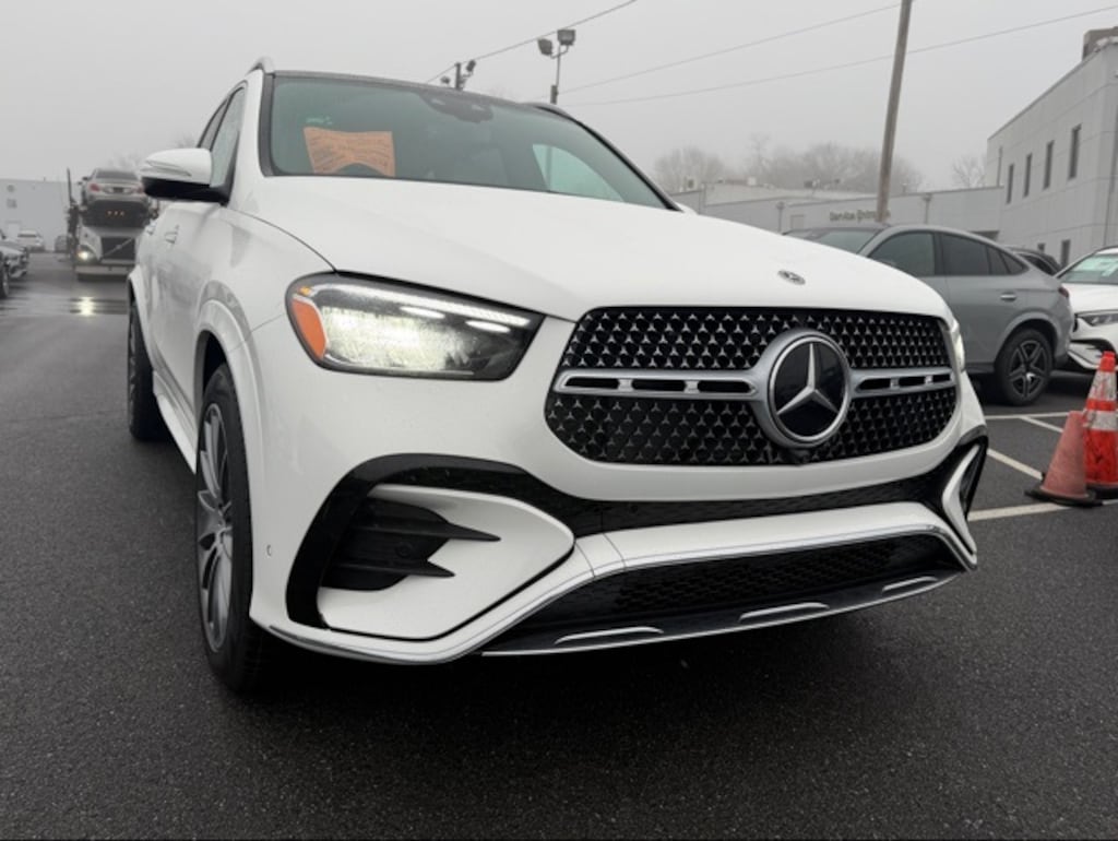 New 2026 Mercedes-Benz GLE 450e 4MATIC SUV