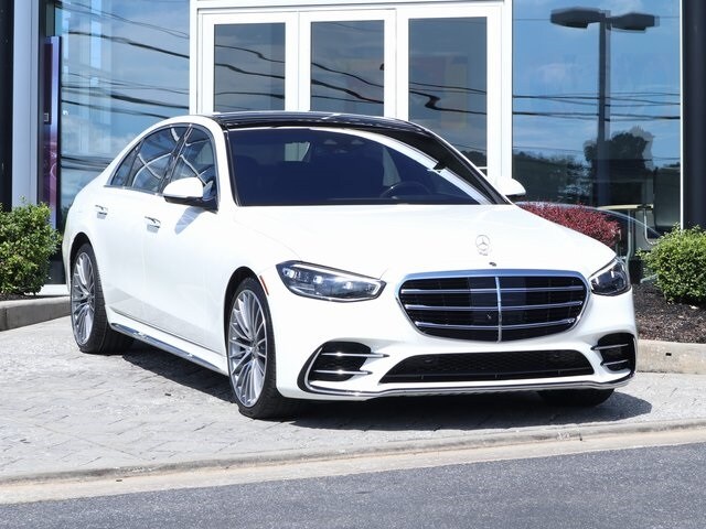 2023 Mercedes Benz S 580 4MATIC photo 3