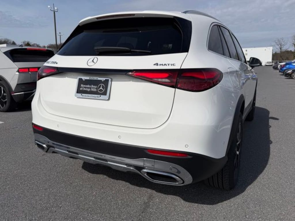New 2026 Mercedes-Benz GLC 350e 4MATIC SUV