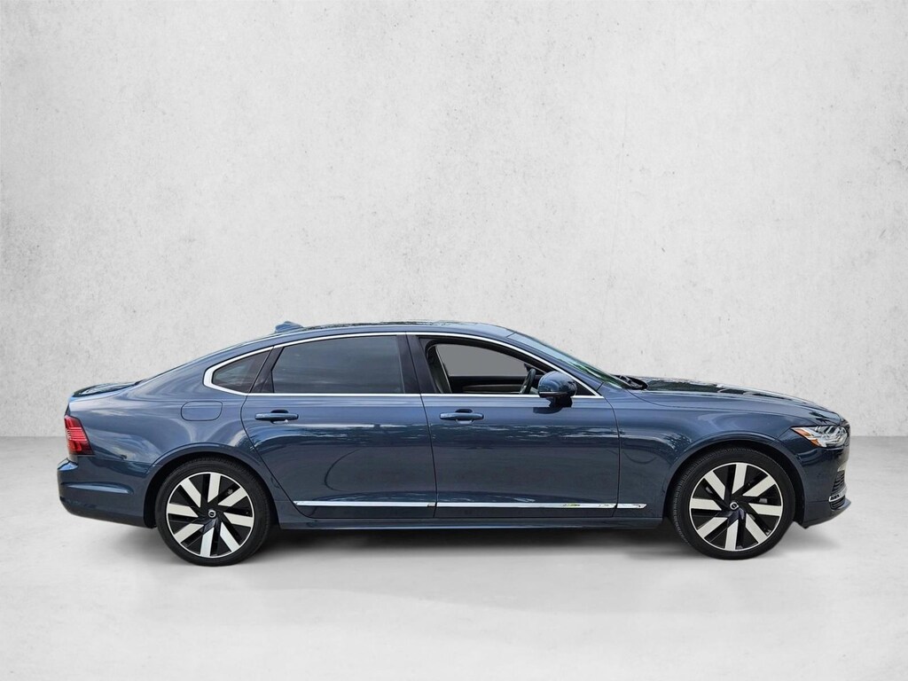 Used 2024 Volvo S90 Recharge Plug-In Hybrid T8 Ultimate Sedan