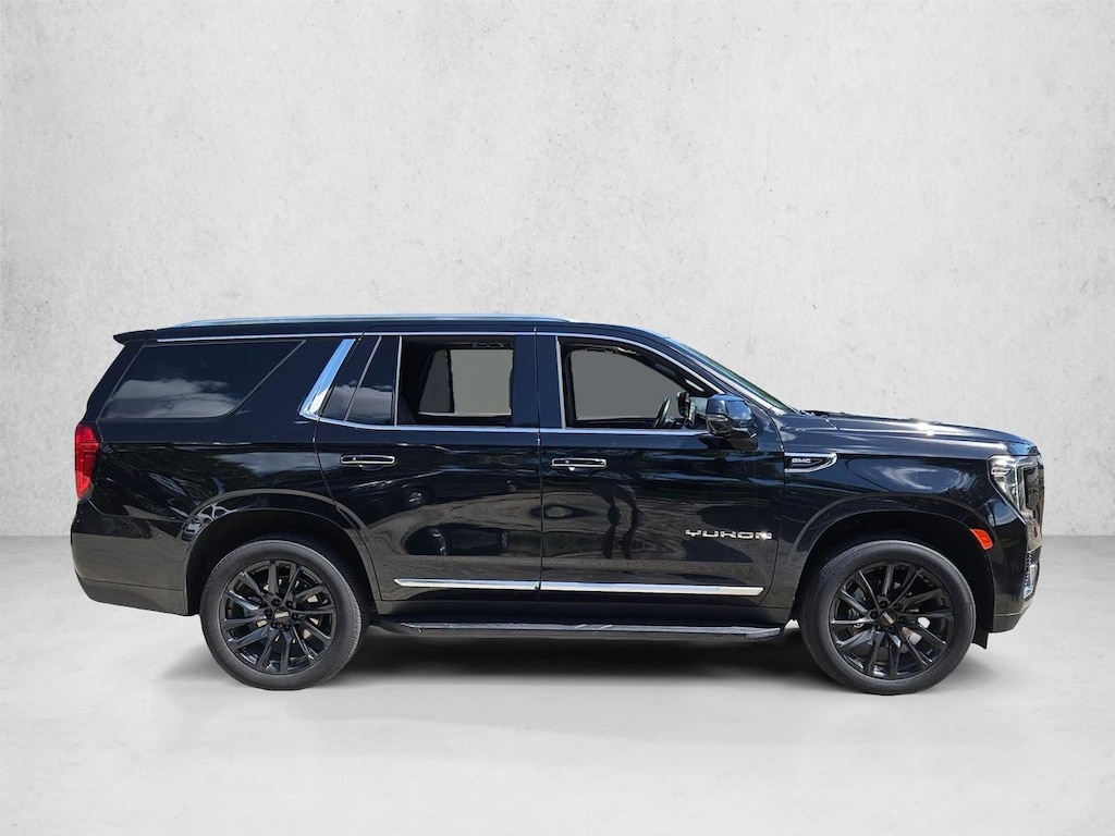 Used 2024 GMC Yukon SLT SUV