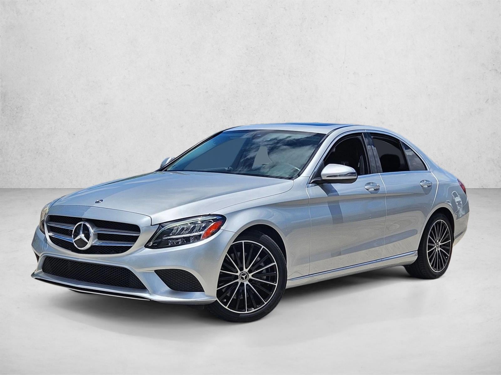 2021 Mercedes-Benz C-Class C300's photo