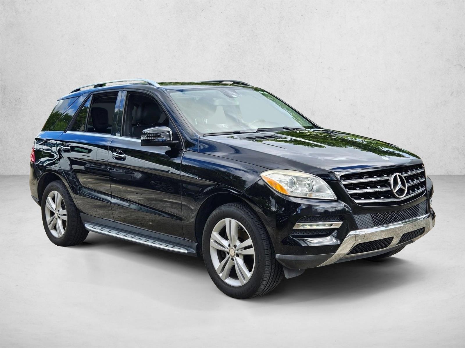 2015 Mercedes Benz ML 350 photo 2