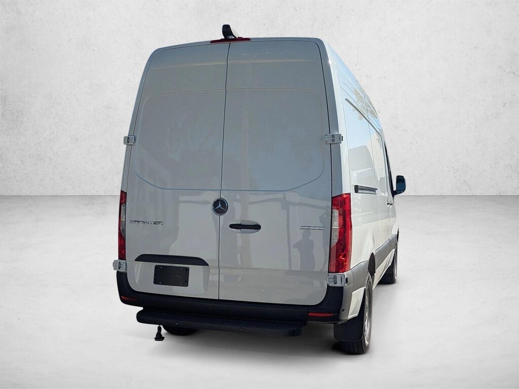 New 2026 Mercedes-Benz Sprinter Cargo Van 2500 Standard Roof I4 Diesel 144" RWD Van Cargo Van