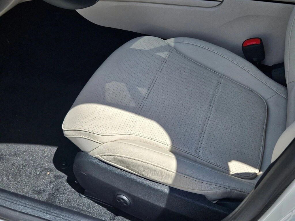 New 2026 Mercedes-Benz C-Class C 300 Sedan Sedan