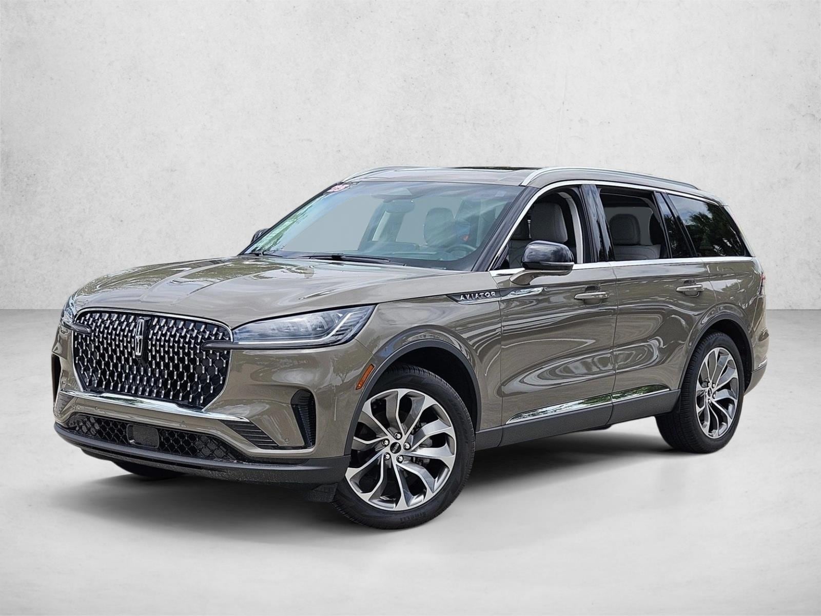 2025 Lincoln Aviator Reserve AWD's photo