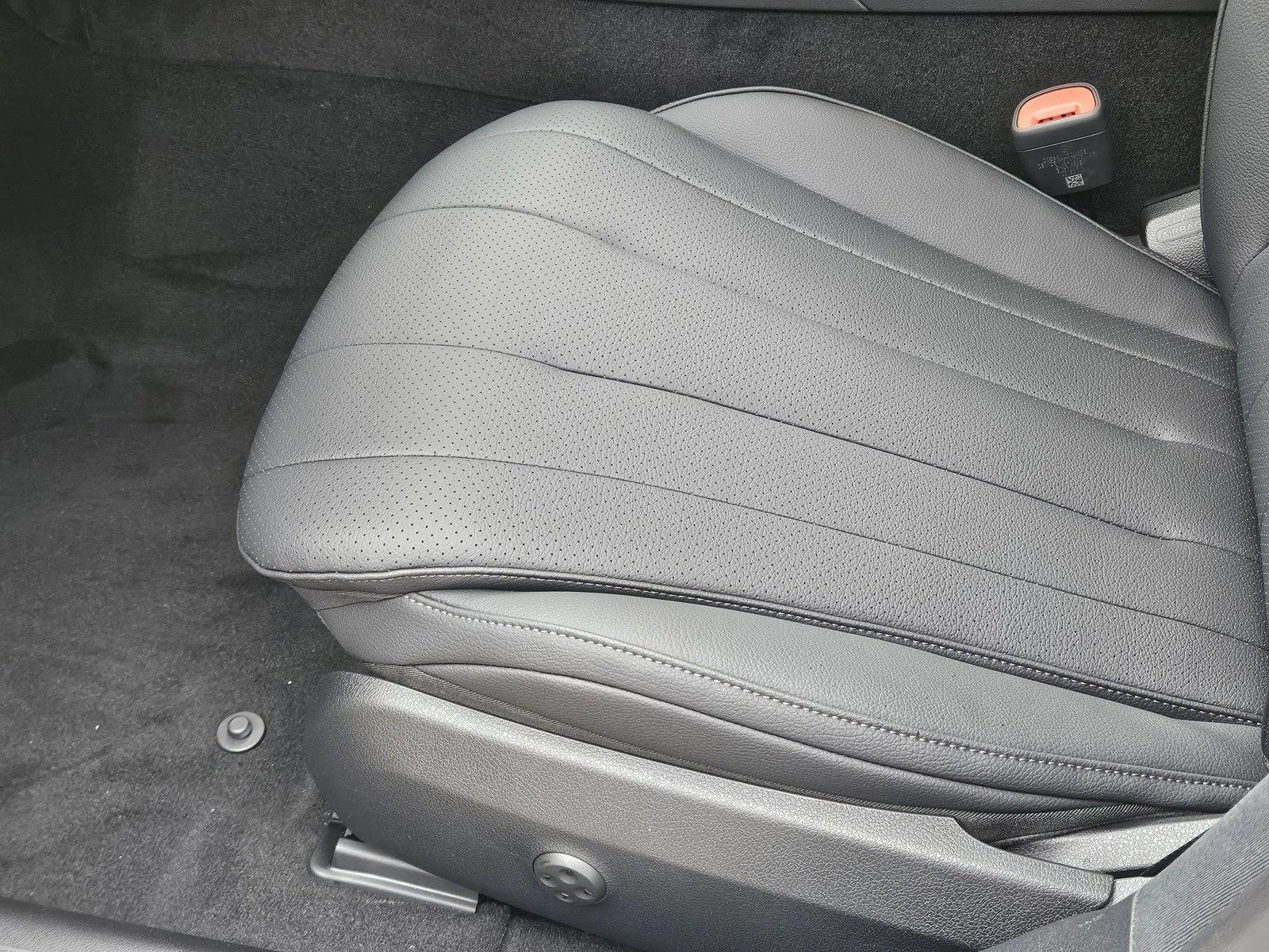 2026 Mercedes Benz E 350 Sedan photo 2