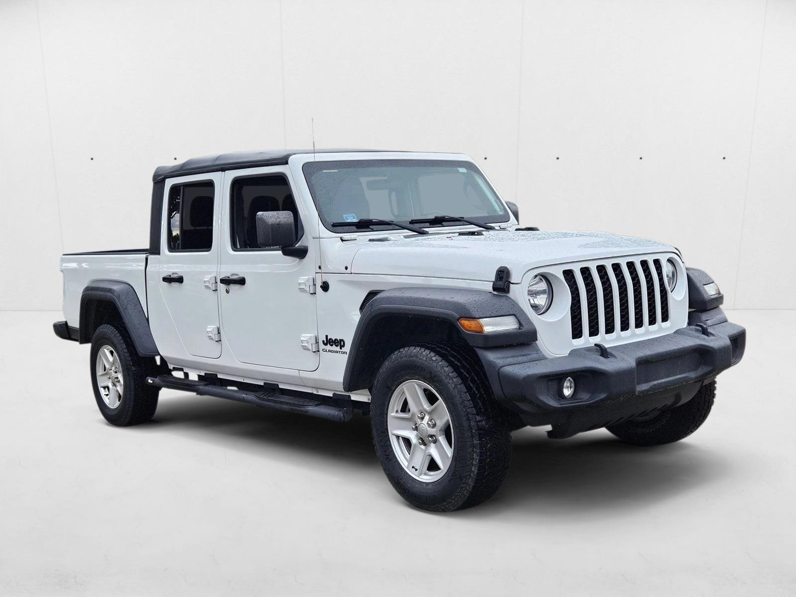 2020 Jeep Gladiator Sport S photo 3