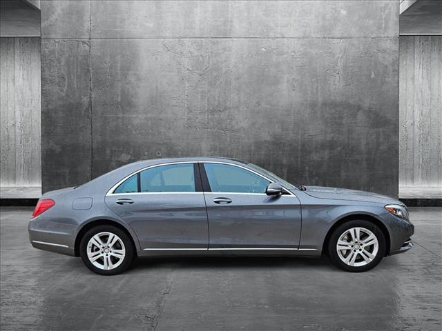 2017 Mercedes Benz S Maybach 550 photo 4