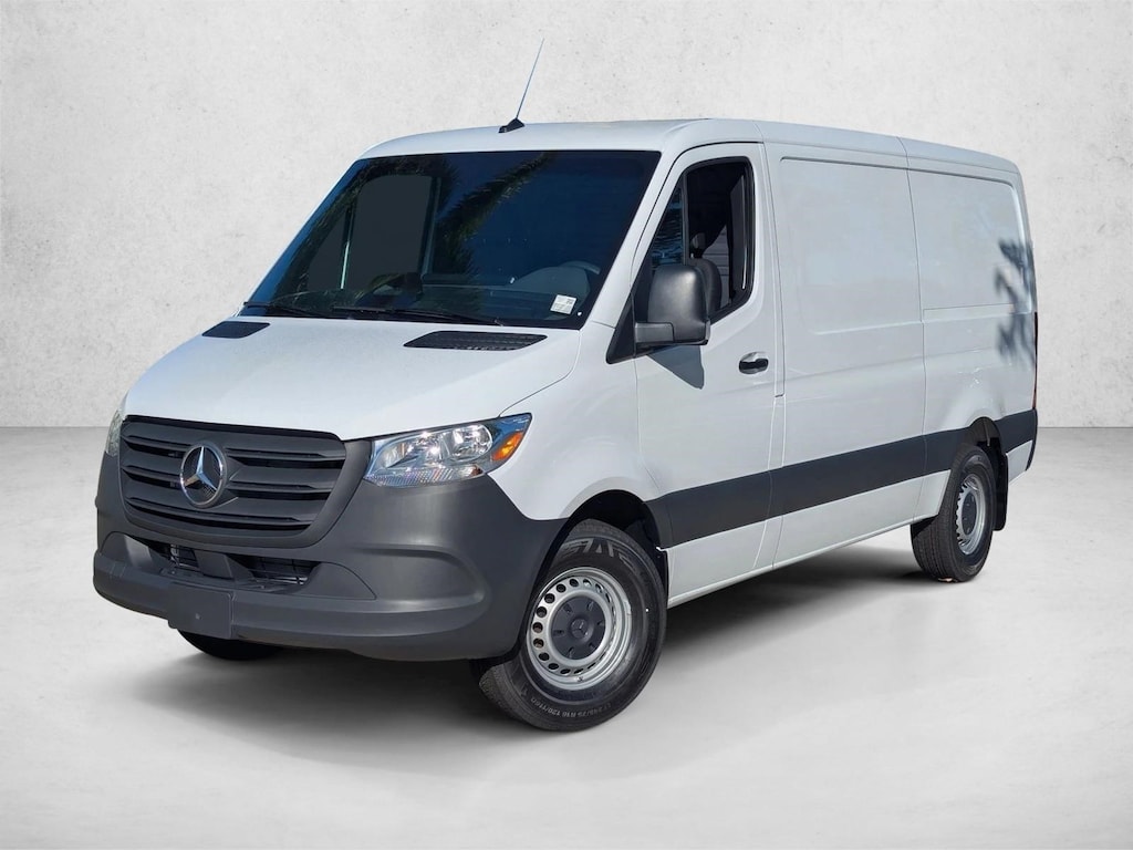 New 2026 Mercedes-Benz Sprinter Cargo Van 2500 Standard Roof I4 Diesel 144" RWD Van Cargo Van