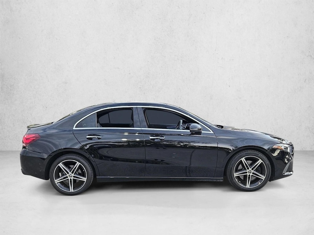 Used 2022 Mercedes-Benz