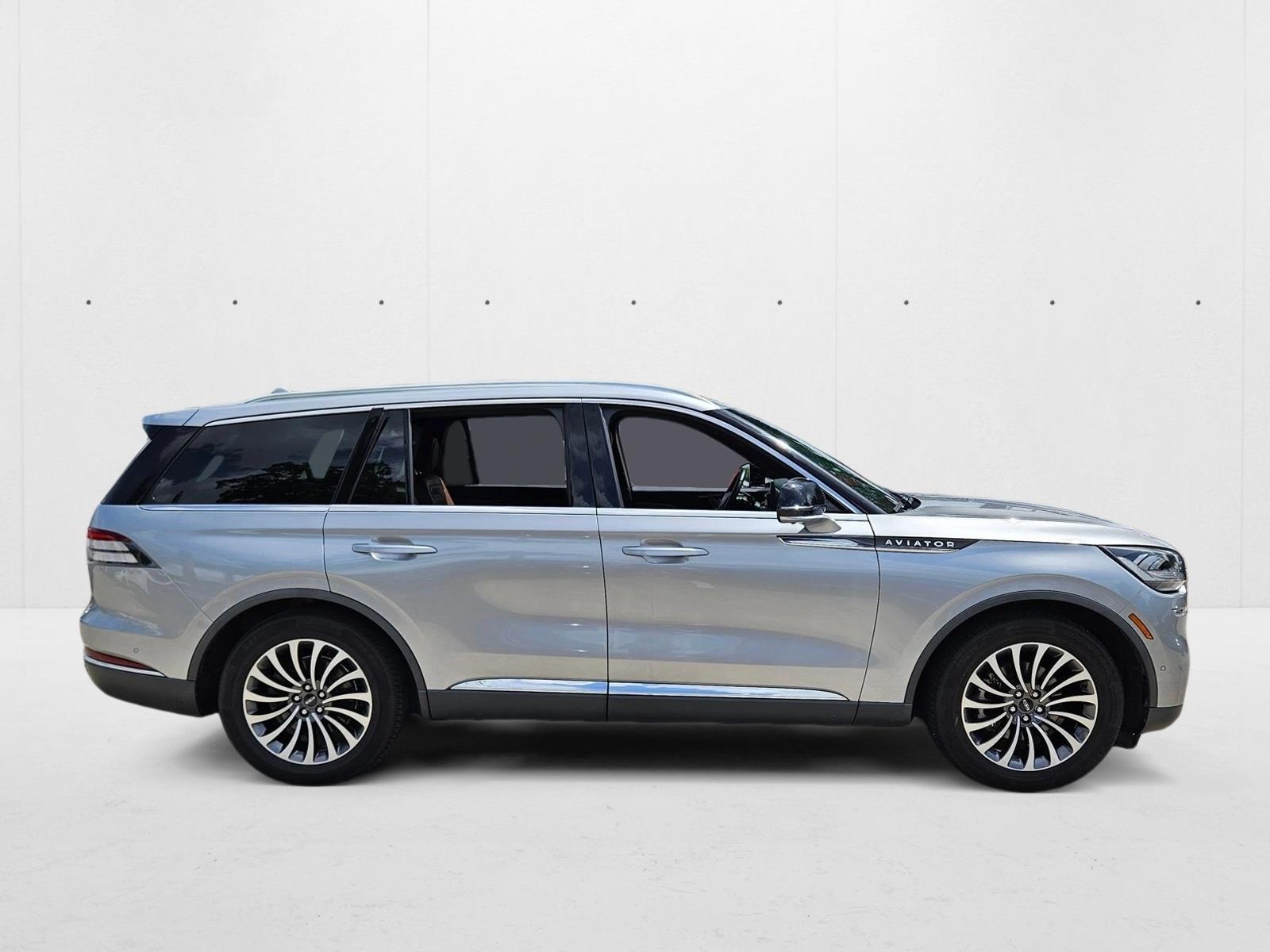 2020 Lincoln Aviator Reserve photo 4