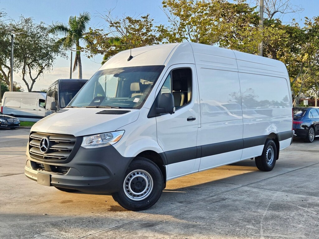 New 2026 Mercedes-Benz Sprinter Cargo Van 2500 High Roof I4 Diesel 170" RWD Van Cargo Van