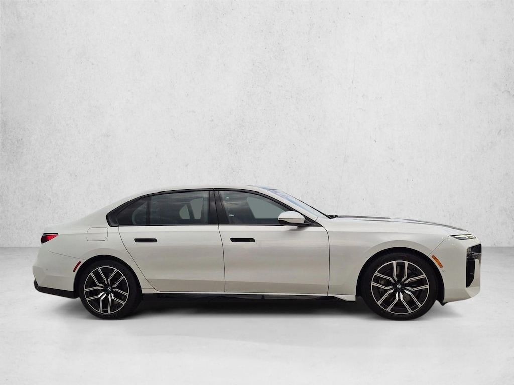 Used 2024 BMW 7 Series xDrive Sedan