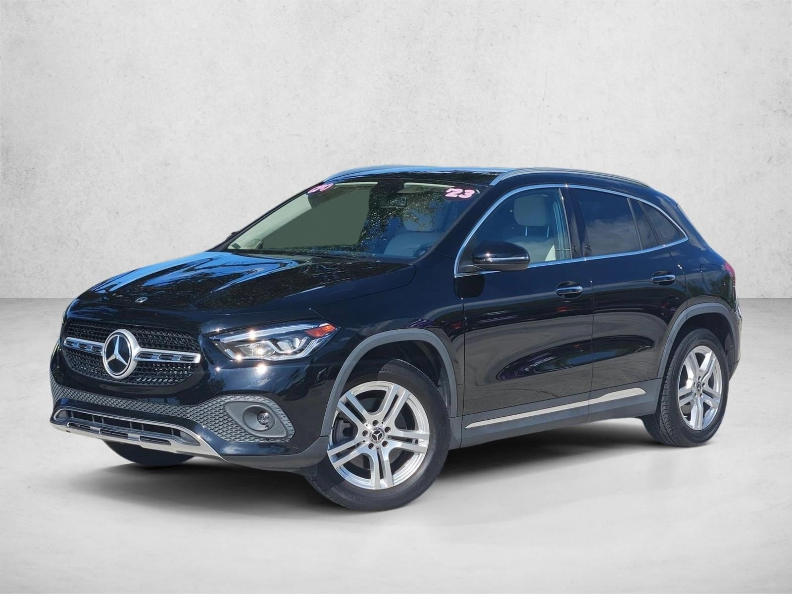 2023 Mercedes-Benz GLA Base's photo