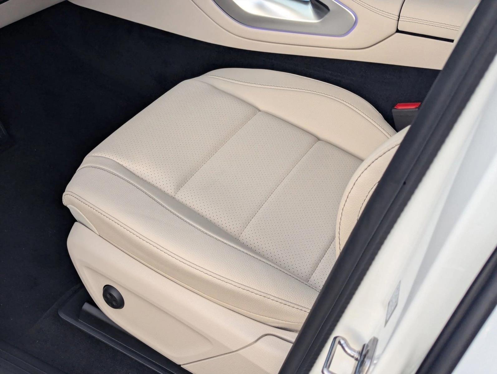2026 Mercedes Benz GLE 350 photo 4