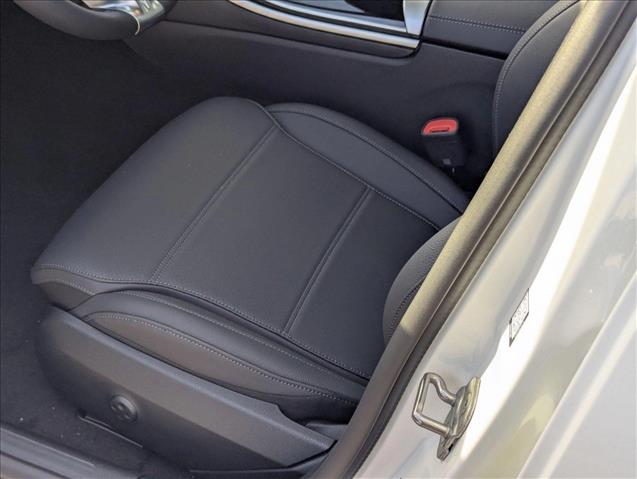 2025 Mercedes Benz C 300 Sedan photo 4