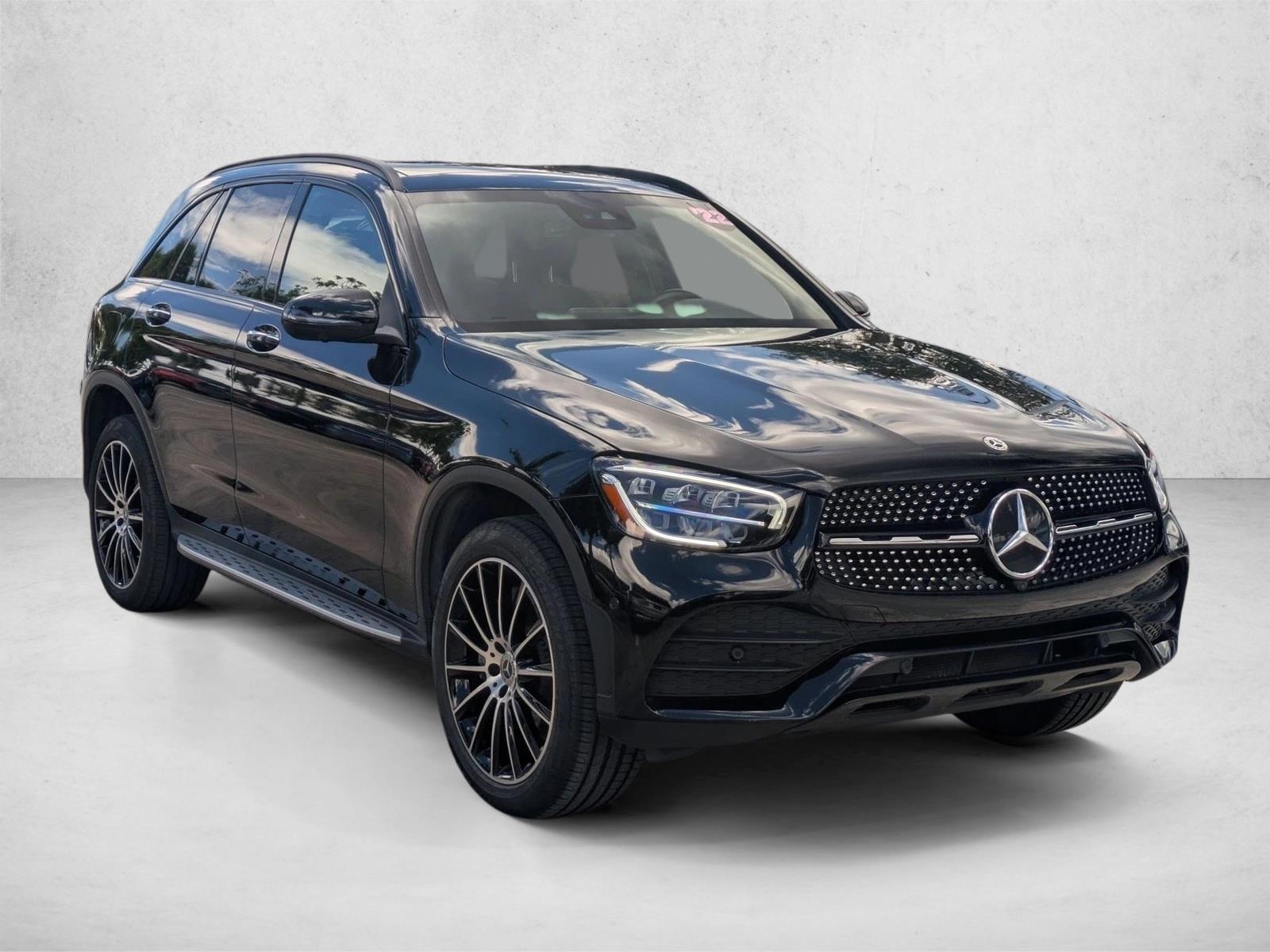 2022 Mercedes Benz GLC 300 photo 3