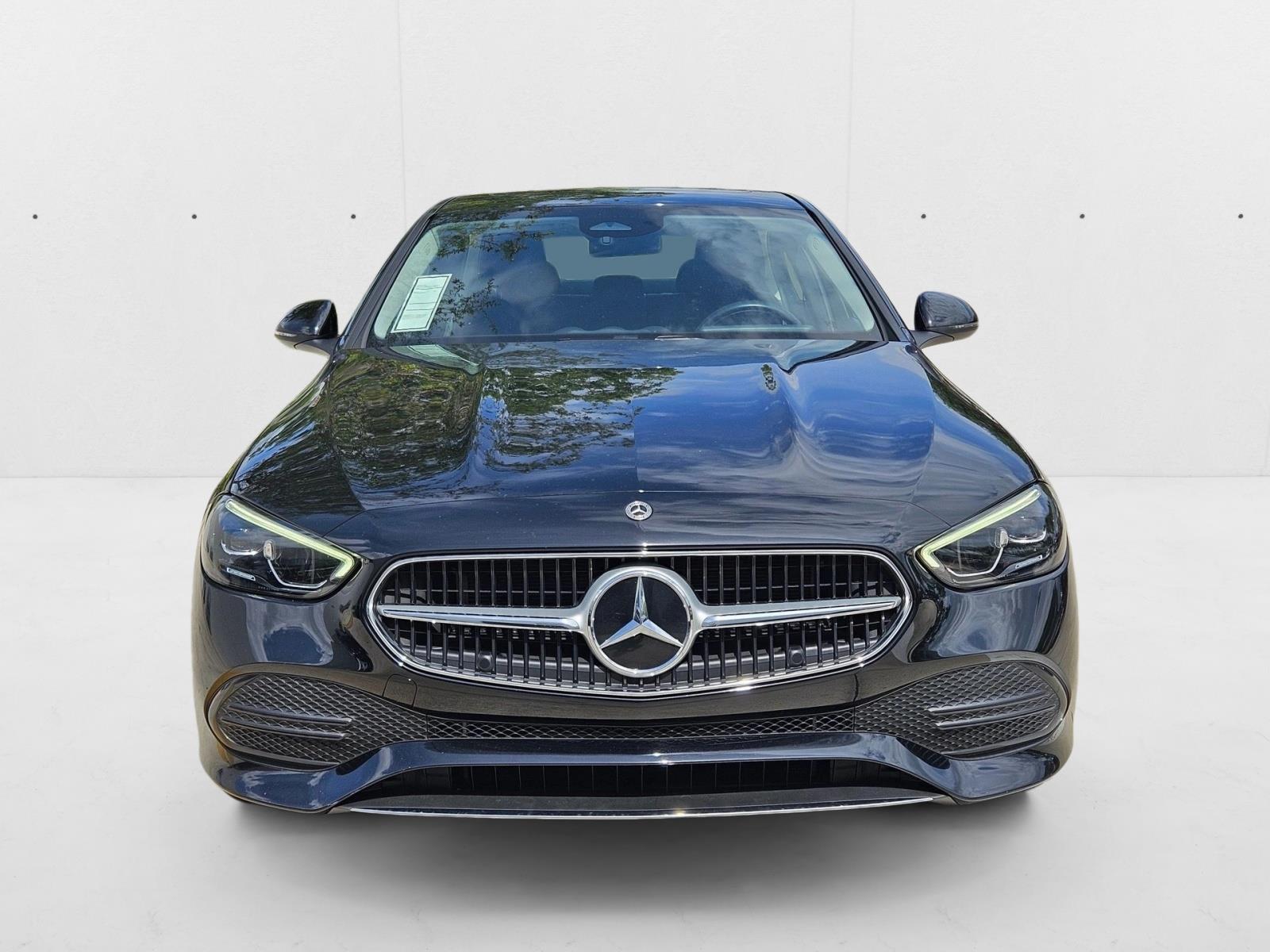 2022 Mercedes Benz C 300 Sedan photo 2