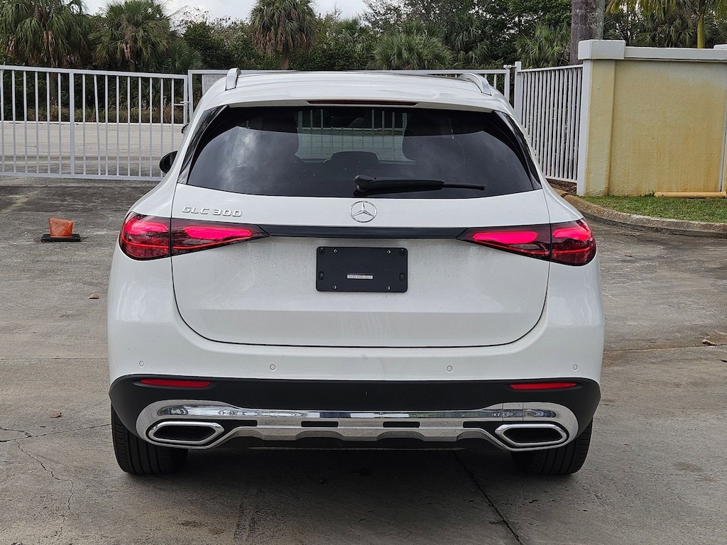 Used 2025 Mercedes-Benz GLC SUV