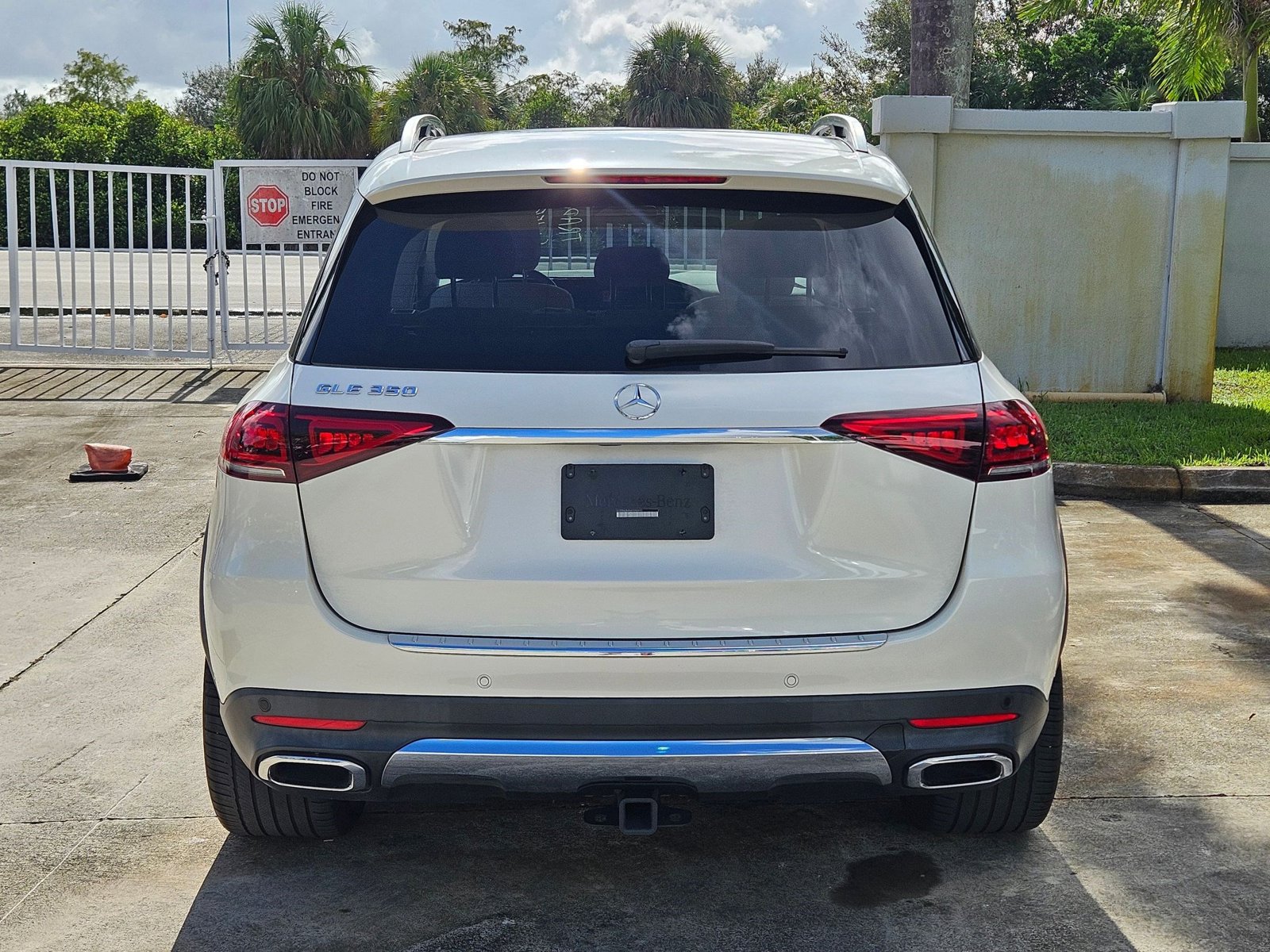 2022 Mercedes Benz GLE 350 photo 4