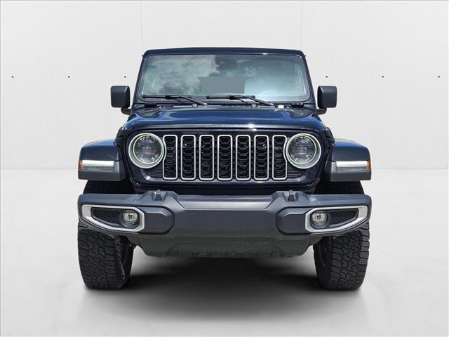2024 Jeep Wrangler Sahara photo 2