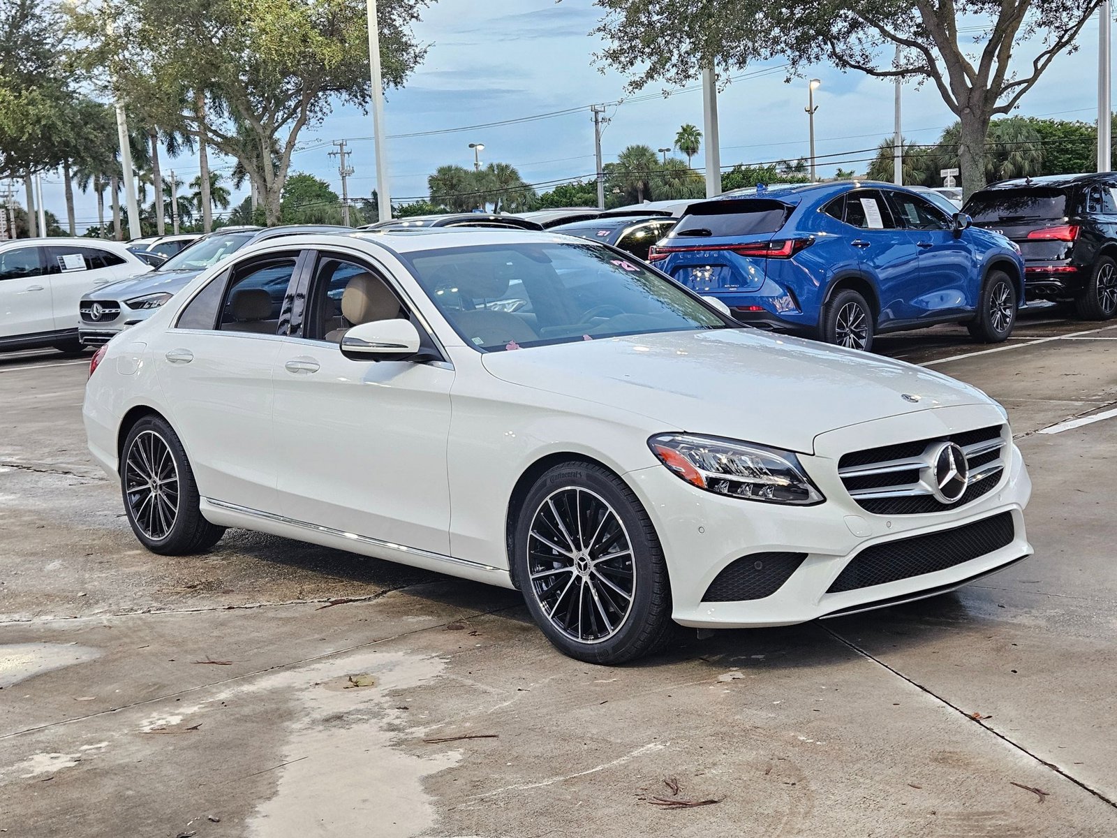 2021 Mercedes Benz C 300 Sedan photo 3