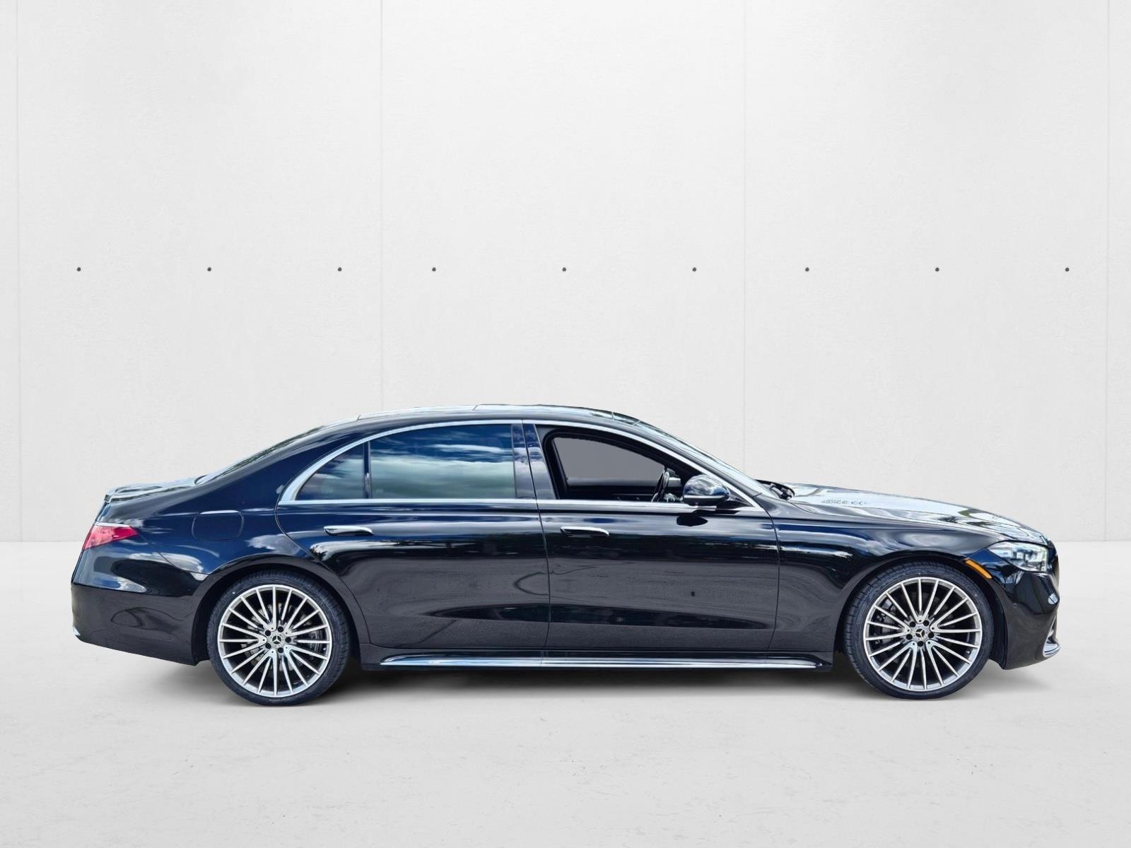 2022 Mercedes Benz S 580 4MATIC photo 3
