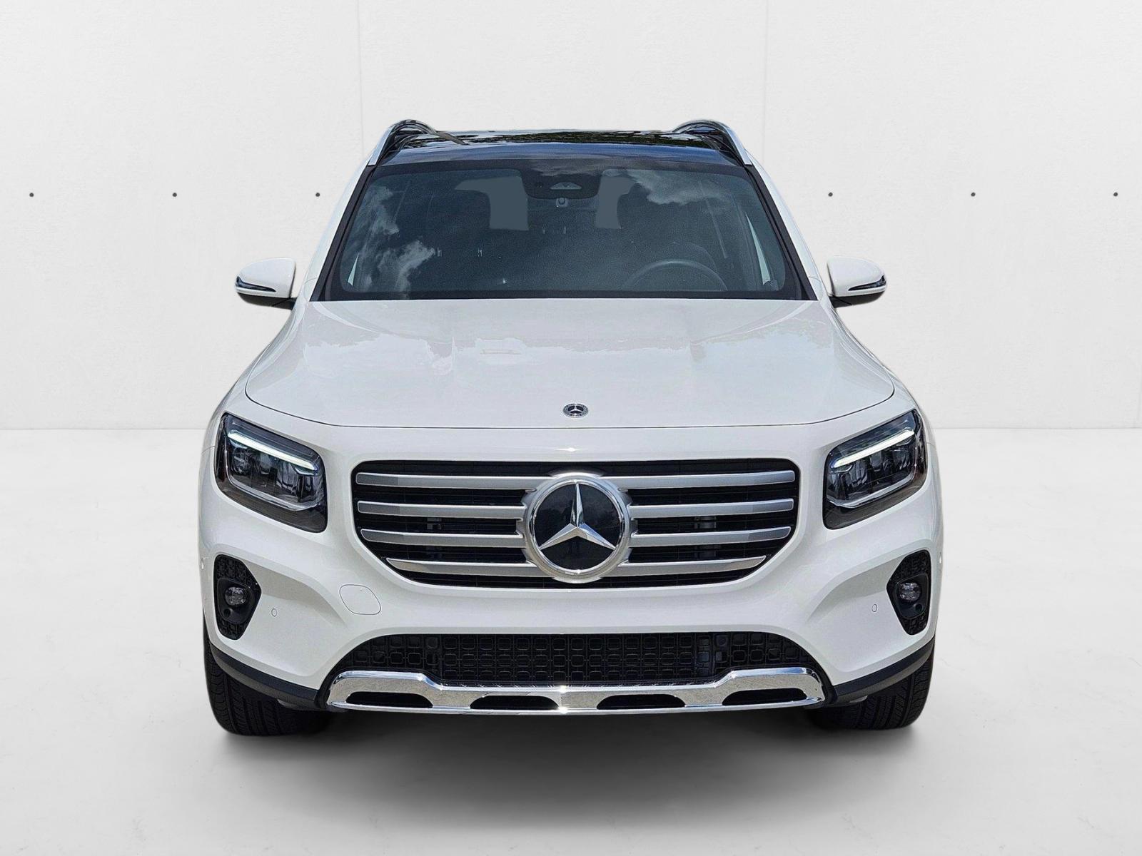 2025 Mercedes Benz GLB 250 photo 2