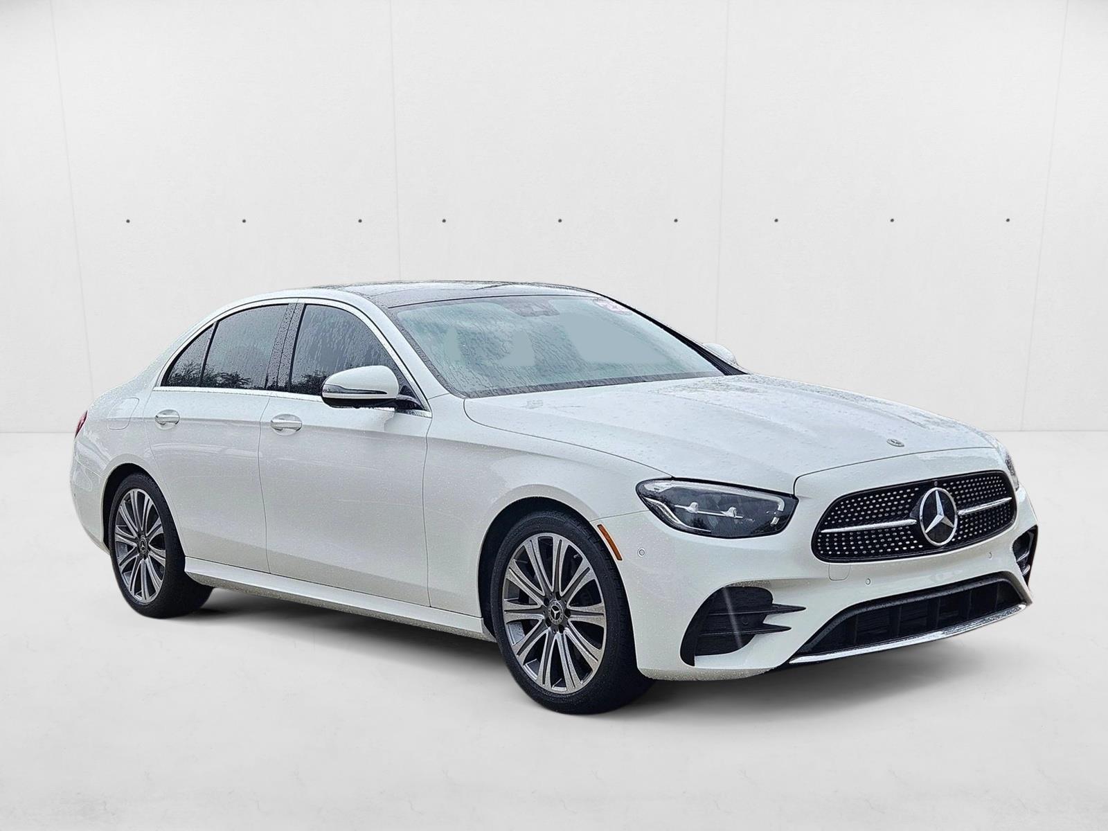 2022 Mercedes Benz E 350 Sedan photo 3