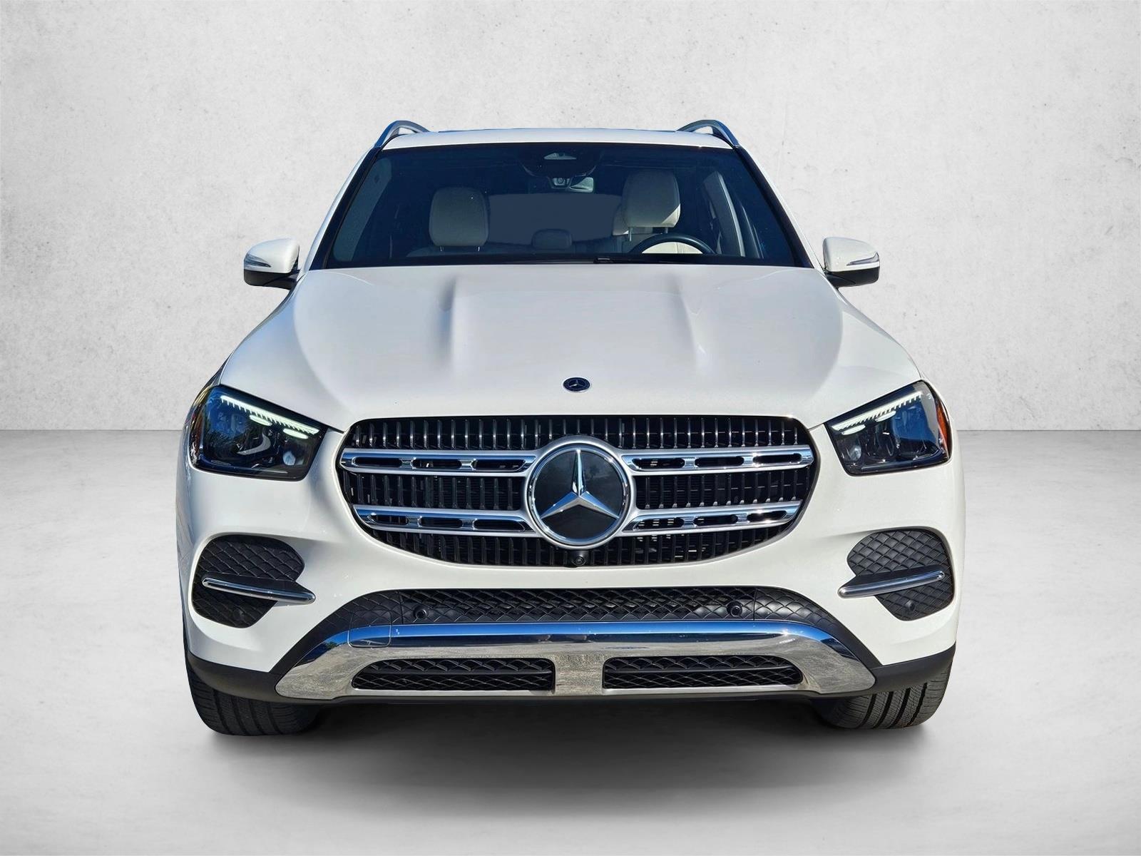 2024 Mercedes Benz GLE 4MATIC photo 2