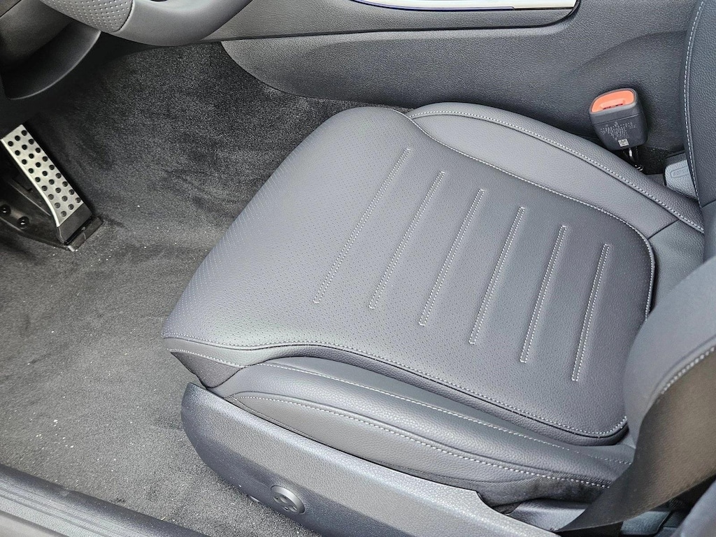 New 2026 Mercedes-Benz C-Class C 300 Sedan Sedan