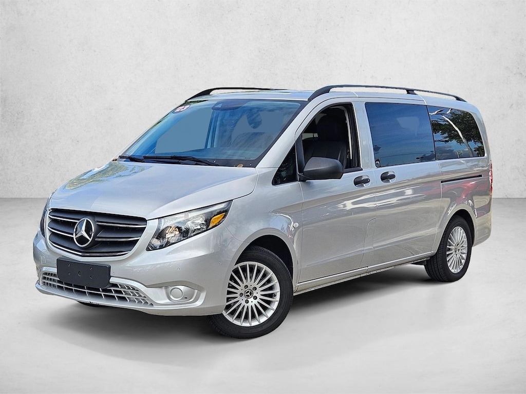 Used 2023 Mercedes-Benz Metris Passenger Van Van