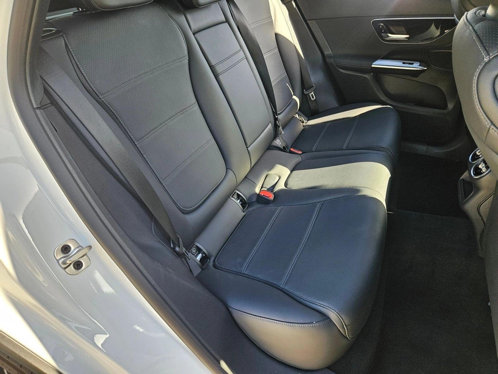 2026 Mercedes-Benz GLC Base - Photo 19