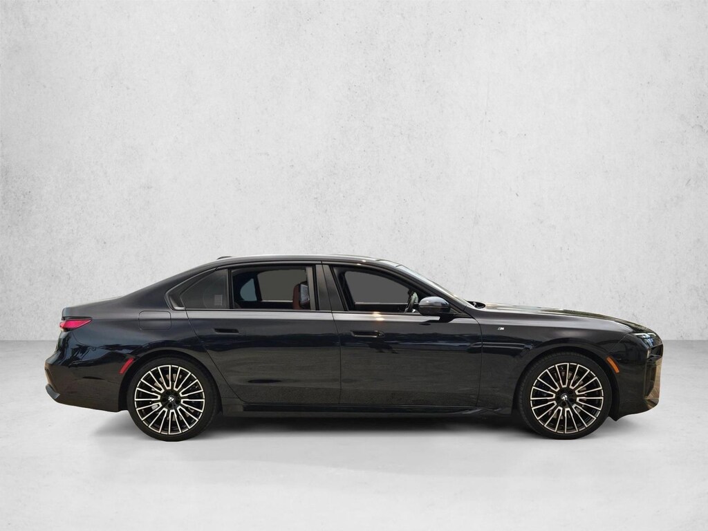 Used 2024 BMW 7 Series xDrive Sedan