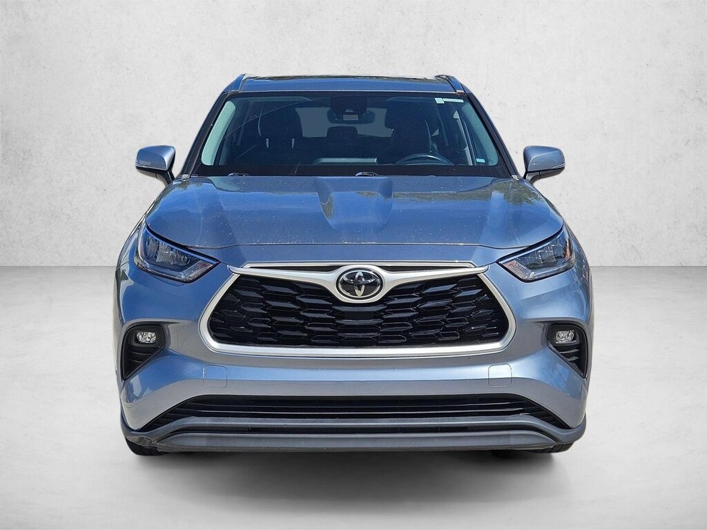 Used 2020 Toyota Highlander XLE SUV