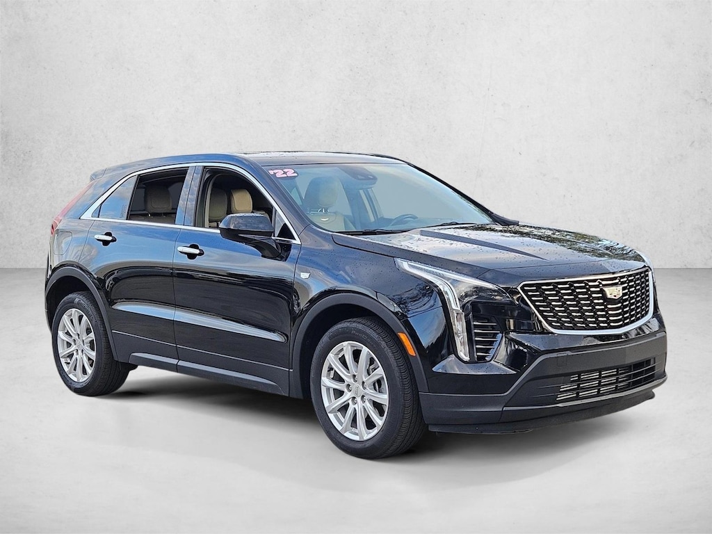 Used 2022 CADILLAC XT4 Luxury SUV