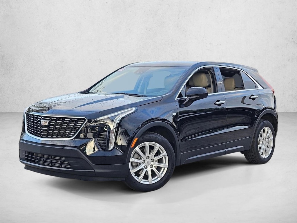 Used 2022 CADILLAC XT4 Luxury SUV
